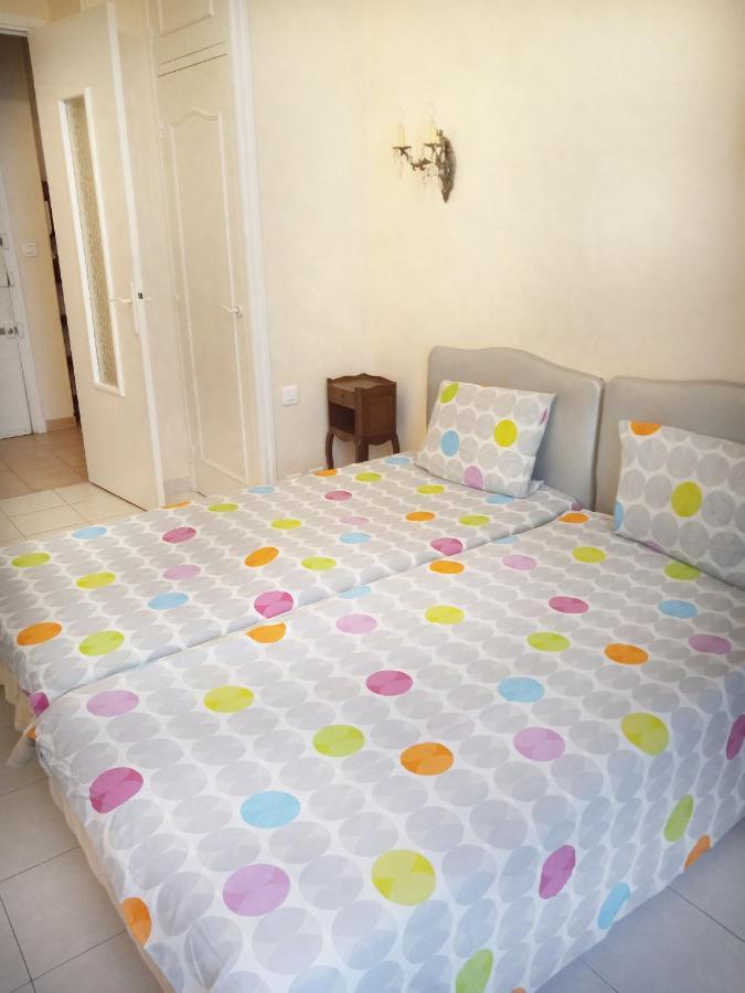 Nice Large 2Br Sunny 20 Meter Terrace Parking Beach Shops Eksteriør bilde